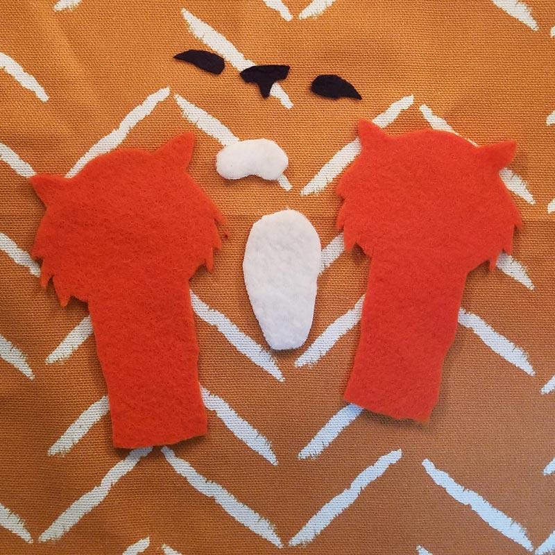 Make this adorable streak of tiger finger puppets - a fun tiger craft celebrating the collective noun. This DIY toy is quite easy to make and perfect for using up felt scraps. You'll get a free pattern so you don't need to worry about being artsy, and from there you can get creative and make your own variation!