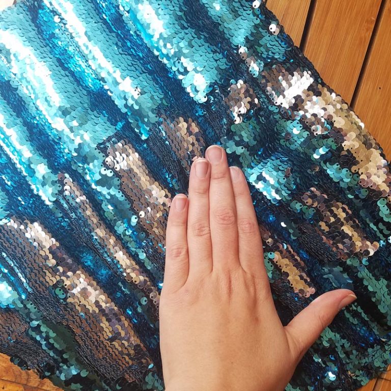 Weighted Lap Pad DIY (easy sewing project) * Moms and Crafters