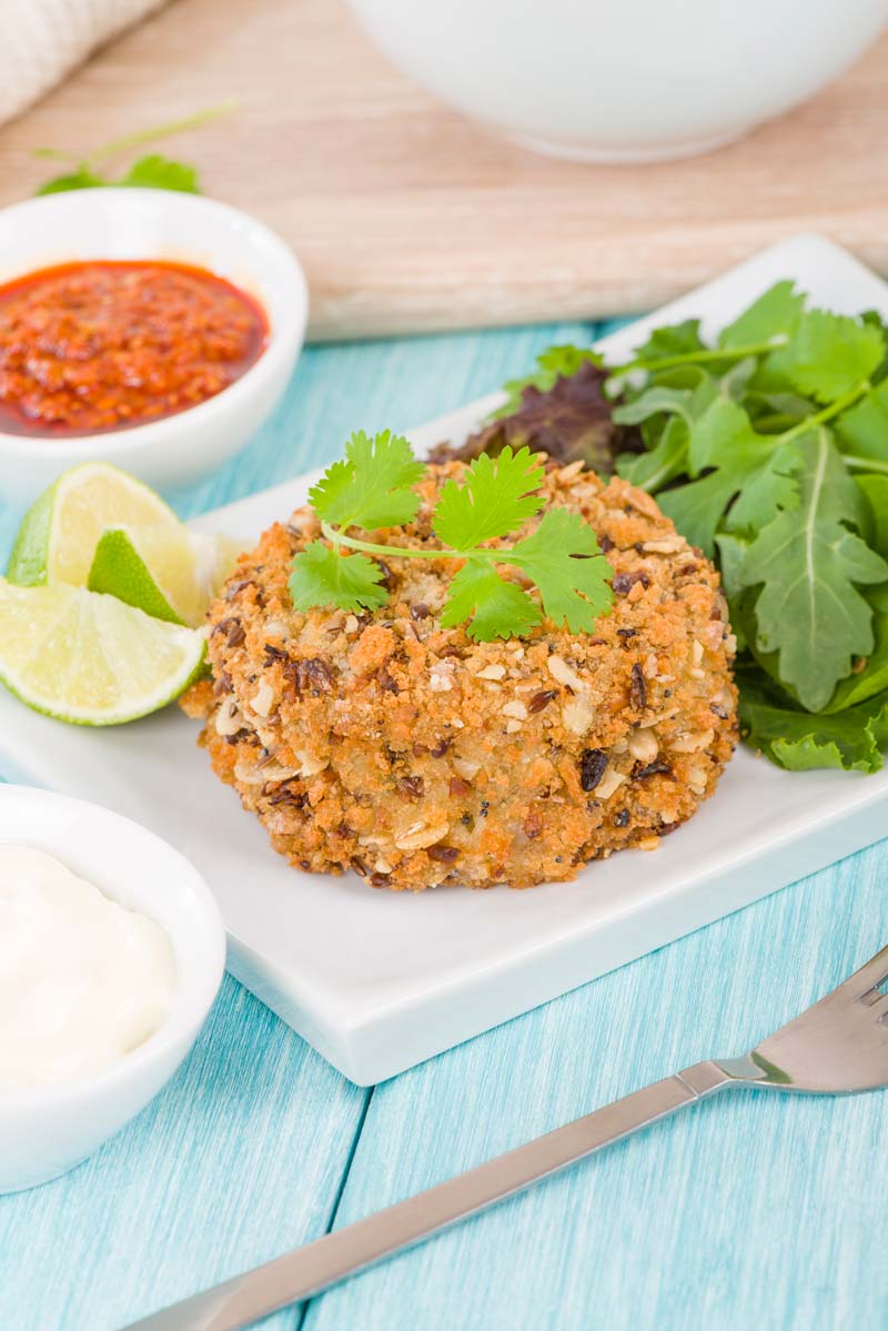 Make some yummy deep-fried tuna fishcakes - an easy kid-friendly dinner recipe! It's a protein I know my picky toddler and preschooler will eat!