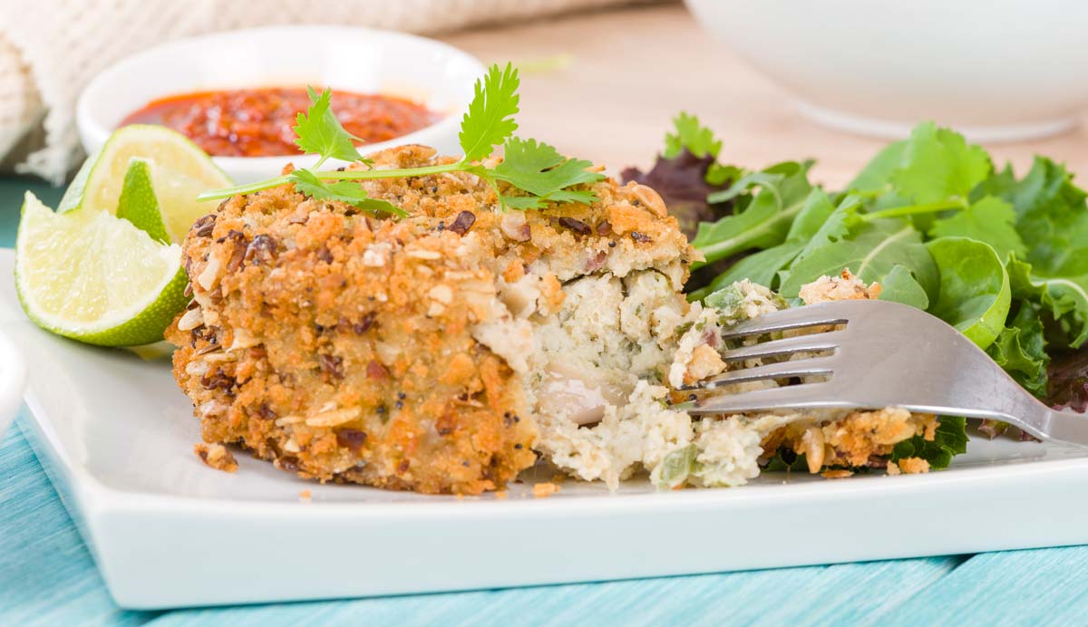 Make some yummy deep-fried tuna fishcakes - an easy kid-friendly dinner recipe! It's a protein I know my picky toddler and preschooler will eat!