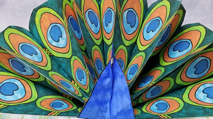Peacock Craft – Pop Up Paper Peacock with Free Printable Feathers