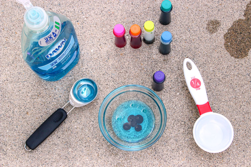 Make super easy foamy sidewalk paint - an awesome liquid sidewalk chalk recipe that's perfect for cold weather too! This outdoor art activity for kids is super easy and inexpensive, can be done in the winter, can be used to paint snow, can be carried over as a spring or summer activity too - basically, you can do anything with it!