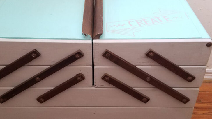 Vintage Sewing Box DIY Makeover