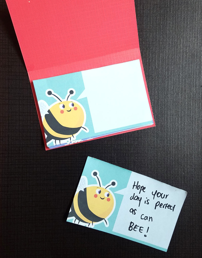 Print some ADORABLE bee lunch box notes and then turn them into a DIY notepad - you can give it as a gift, or just to keep it handy for yourself! Or, you can just use these free printable notes right from the sheet - enjoy!