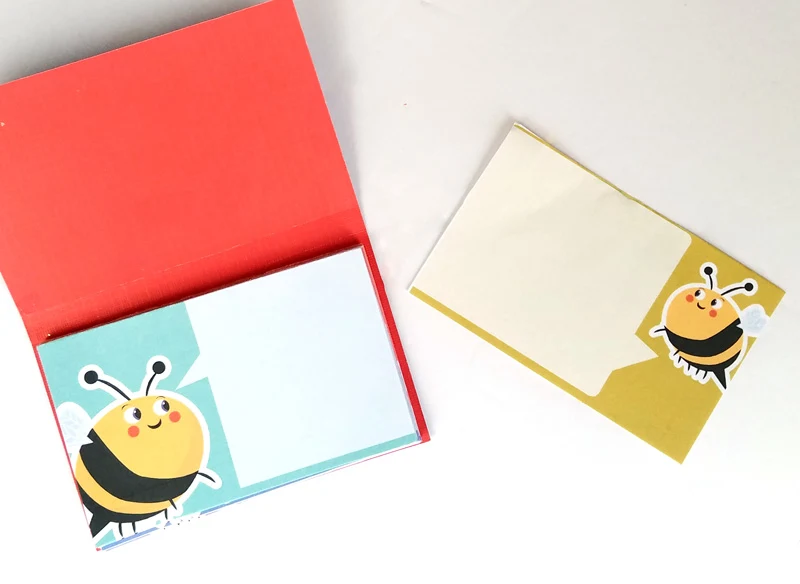 Print some ADORABLE bee lunch box notes and then turn them into a DIY notepad - you can give it as a gift, or just to keep it handy for yourself! Or, you can just use these free printable notes right from the sheet - enjoy!