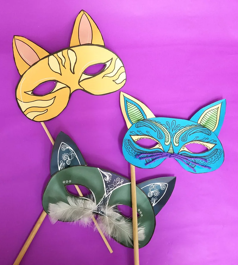 These cat masks printables are so beautiful and easy to make! You'll love the final result. It's cool as a halloween papercraft or for any time of year. These papercraft masks are available as adult coloring pages or as color-in crafts for kids, or even as a full color printable paper craft - and it's easy too!