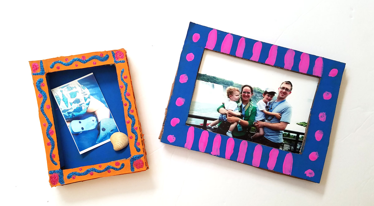 Make a fun DIY shadow box frame to give as a last minute photo gift that has meaning! Use recycled cardboard boxes to create meaningful DIY gifts - perfect for teens and tweens to make for their friends!