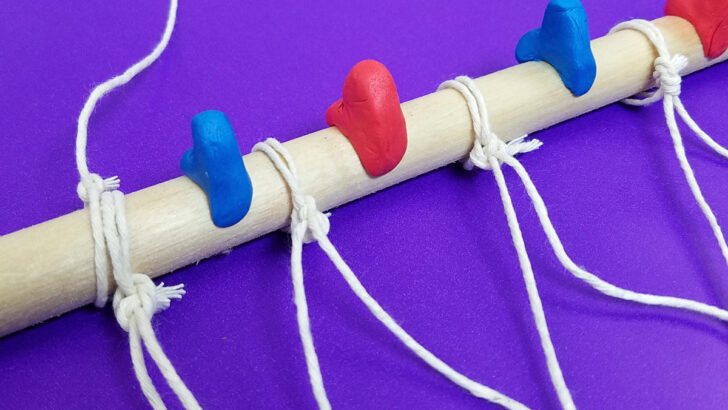 DIY Heart Hook Hanging Jewelry Organizer