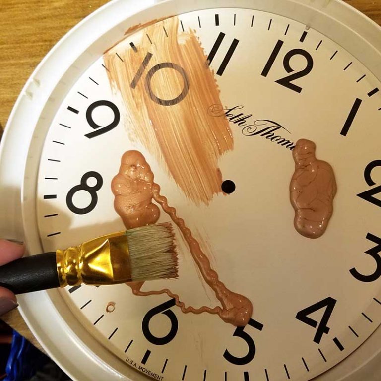 Clock Makeover Concrete and Brushed Metal Decor * Moms and Crafters