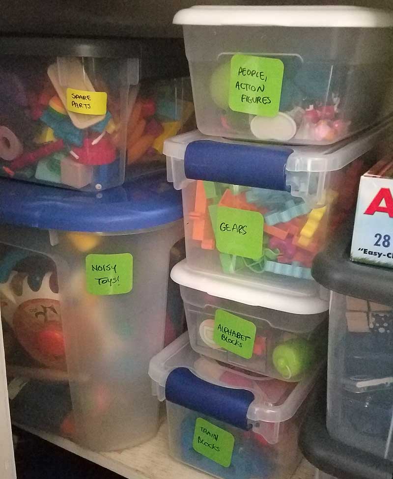 Which containers I used in my playroom organization and why