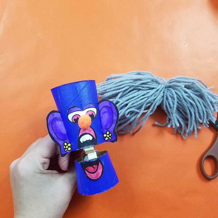 Toilet Paper Roll Clothespin Puppets (Free Printable Templates)