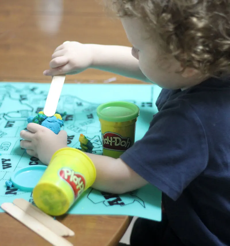 ONe of the best birthday gifts for 2 year old boys - play dough!