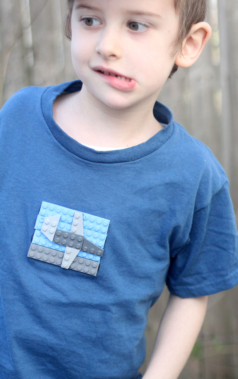 An adorable craft for tween and teenage boys: make a DIY LEGOs T-shirt using real bricks!