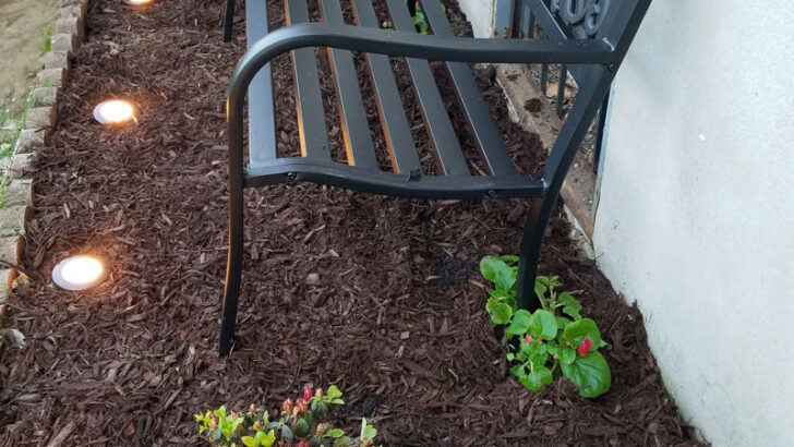 Small Garden Makeover – with a sweet sitting nook!