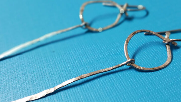 How to Make Wire Earrings from Scratch