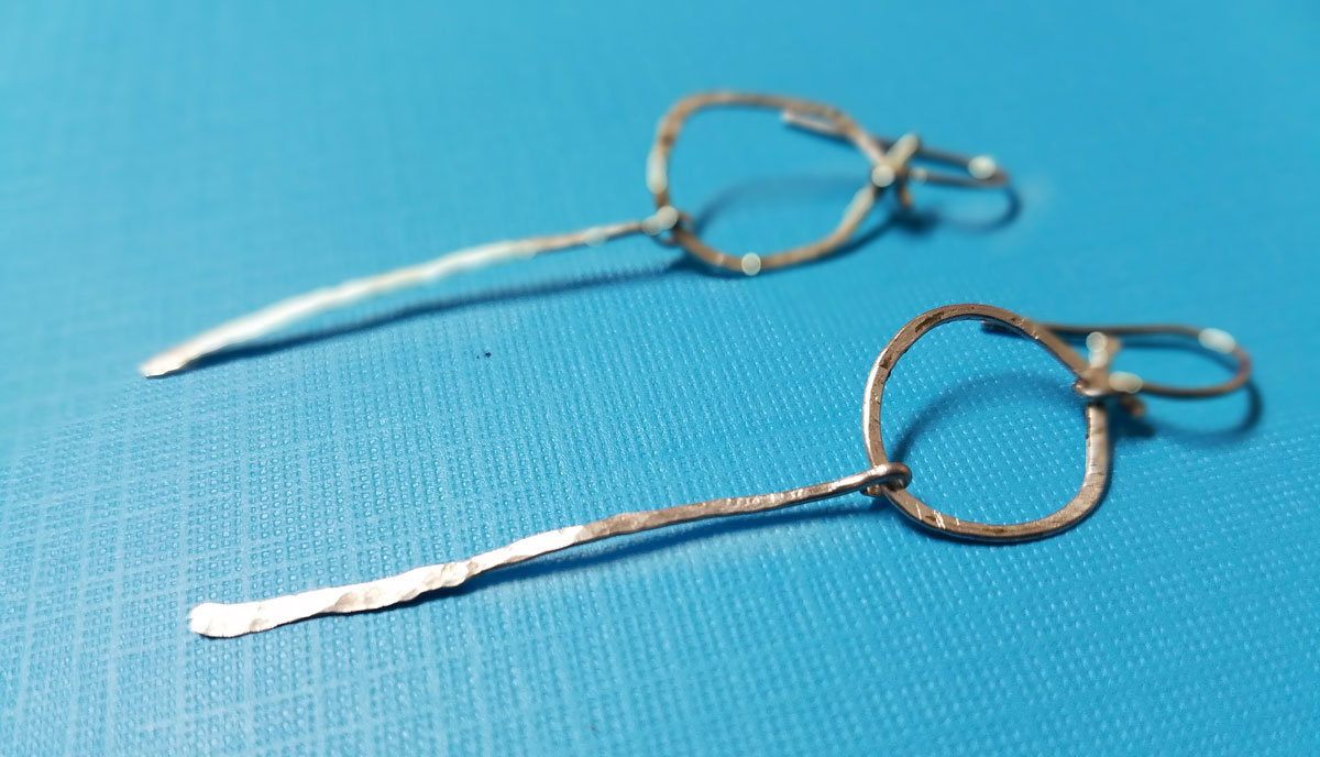 15 Amazing Ear Wire Hooks to Create