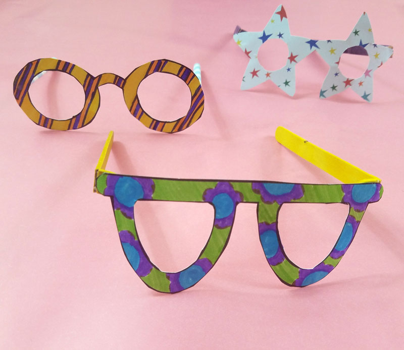 Paper Glasses - Color-in Pretend Glasses Craft * Moms and Crafters