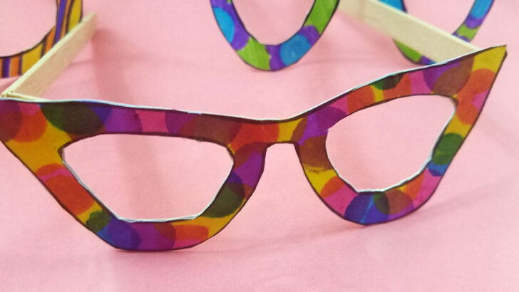 Paper Glasses – Color-in Pretend Glasses Craft