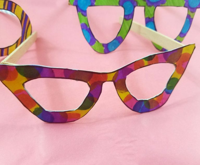 Paper Glasses Color In Pretend Glasses Craft Moms And Crafters 