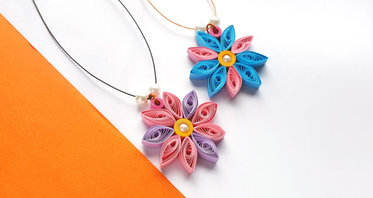 Paper Quilling Flower Pendant - Paper Quilled Craft for Beginners