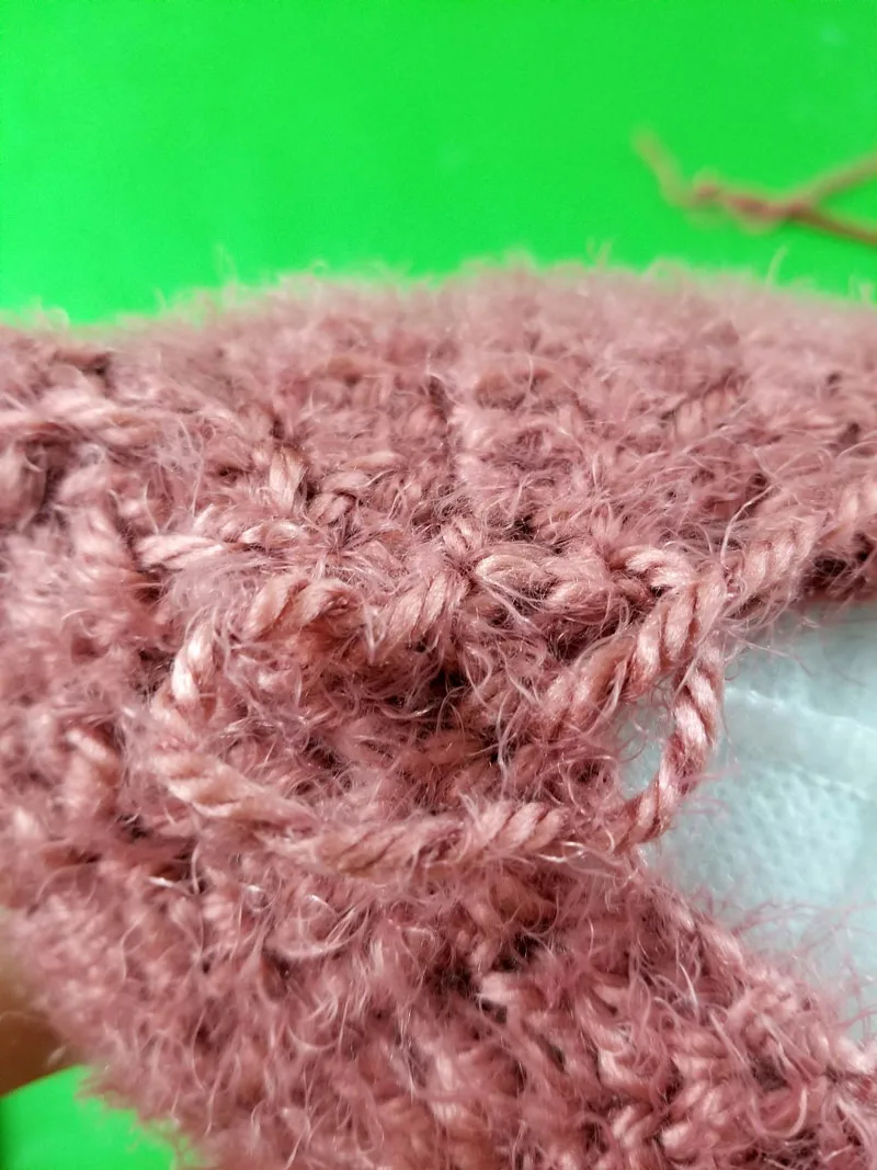 Crochet throw pillow step 7