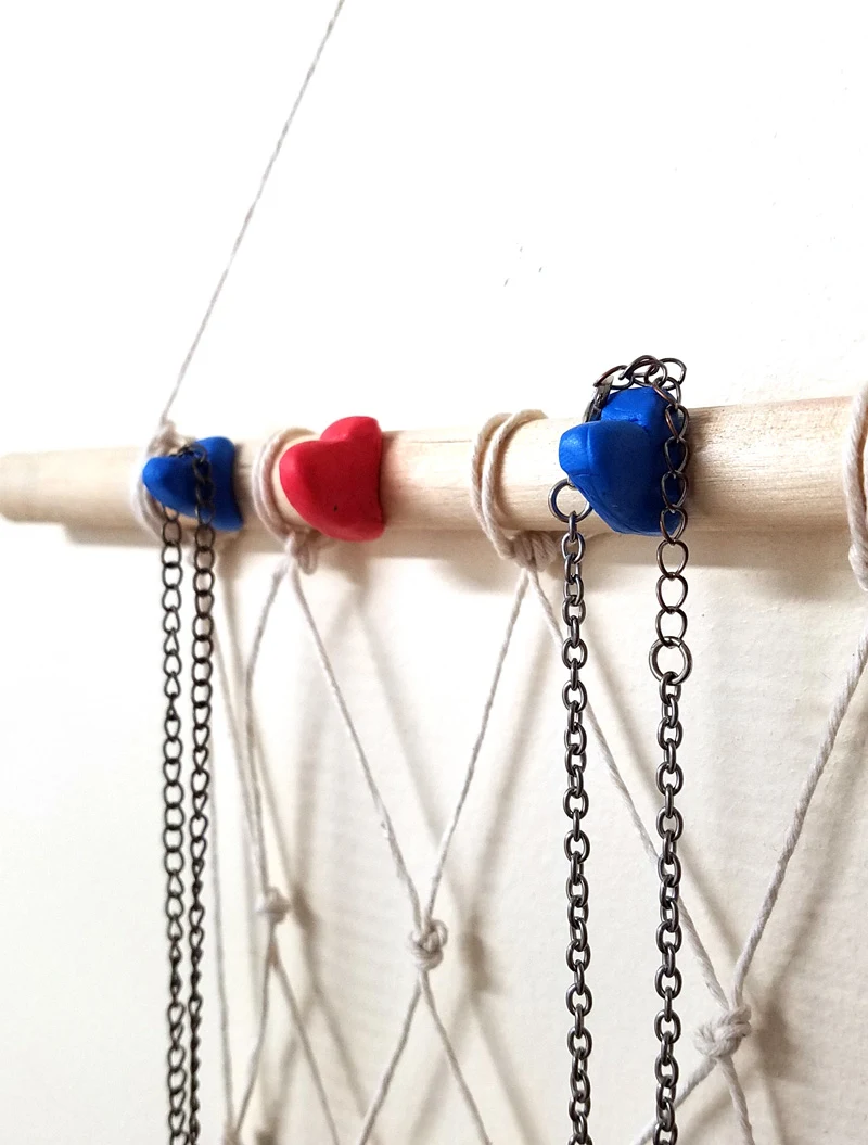 DIY Heart Hook Hanging Jewelry Organizer