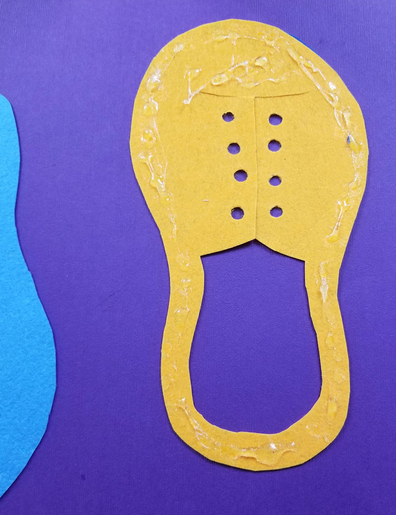 Shoe Tying Practice - Template and DIY Toy * Moms and Crafters