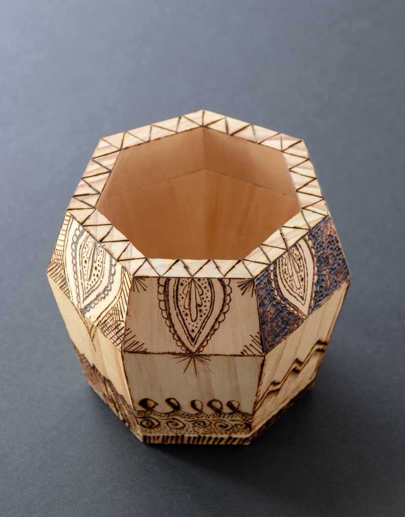 Learn how to do the woodburning designs used to make this beautiful pen caddy!