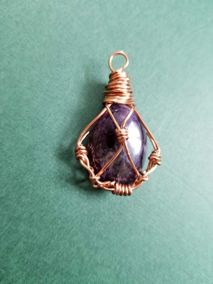 Wire Wrap Stone How to Wire Wrap Stones Without Holes * Moms and Crafters