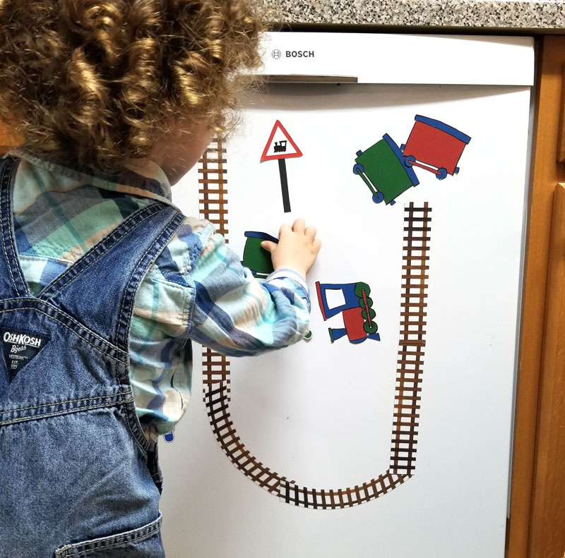 Train Printables - Magnetic Play Set * Moms and Crafters