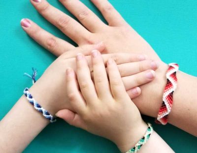 Zig Zag Friendship Bracelet Pattern with a 3D effect!