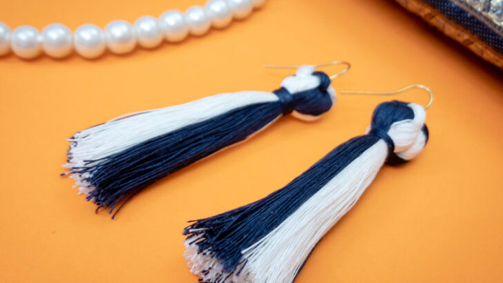 Earrings with Thread: Make Silk Thread Tassels