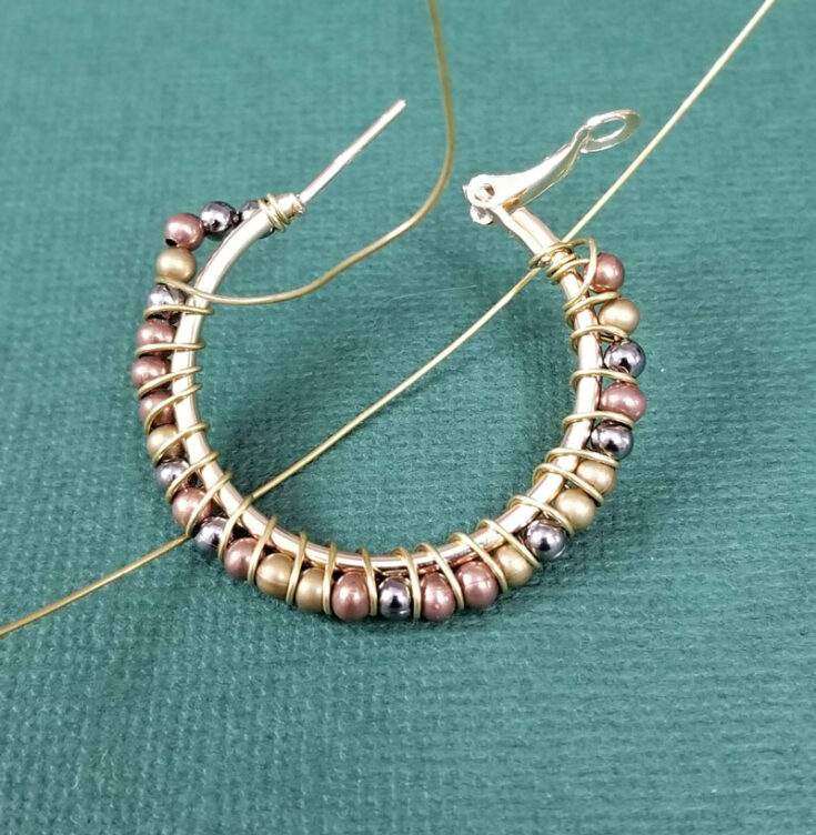 How to wire wrap hoop earrings * Moms and Crafters