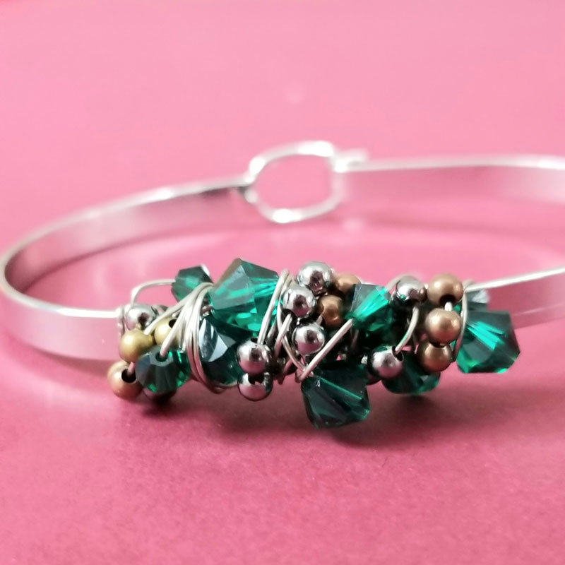 Innovative Wire Wrapped Bracelet Tutorial / The Beading Gem