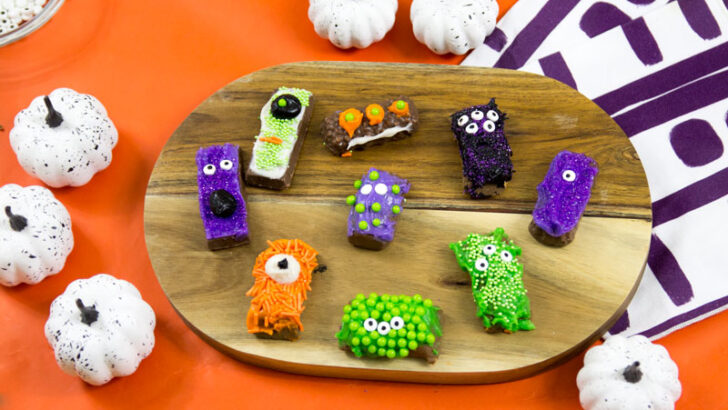 Monster Candy Bar Decorating