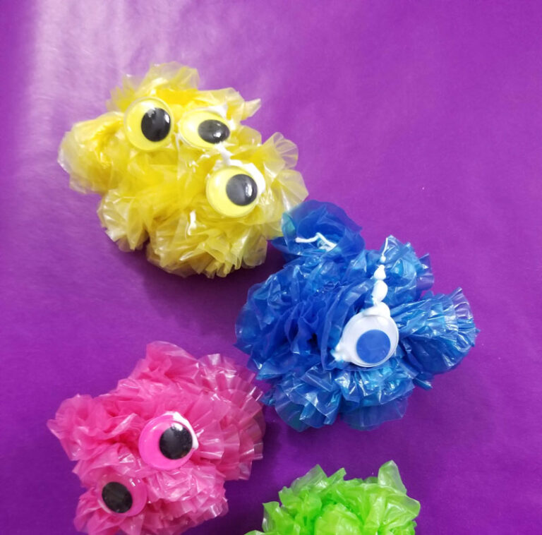 DIY Monster Party Decorations * Moms and Crafters