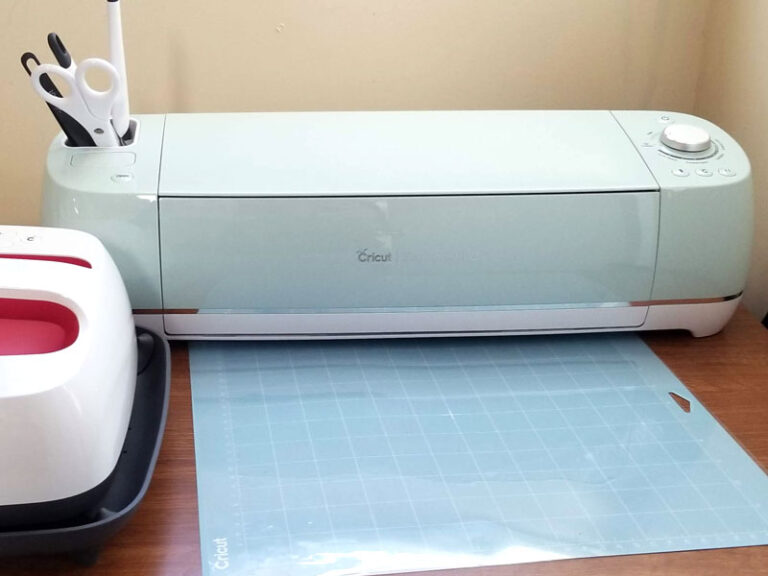 Cricut Machine Comparison Joy vs. Explore Air 2 vs. Maker