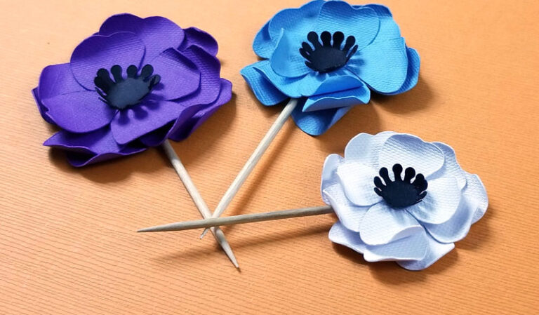 Make Flower Party Picks with a free template!