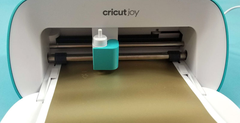 How to Cut on a Cricut Joy Without a Mat - Mom MD Hawaii