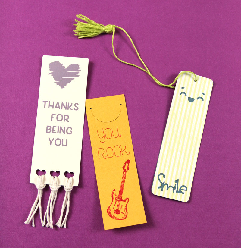 How to make paper bookmarks with Cricut Joy * Moms and Crafters