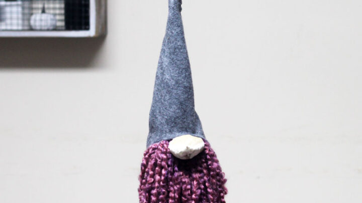 Gnome Wine Bottle Topper Pattern