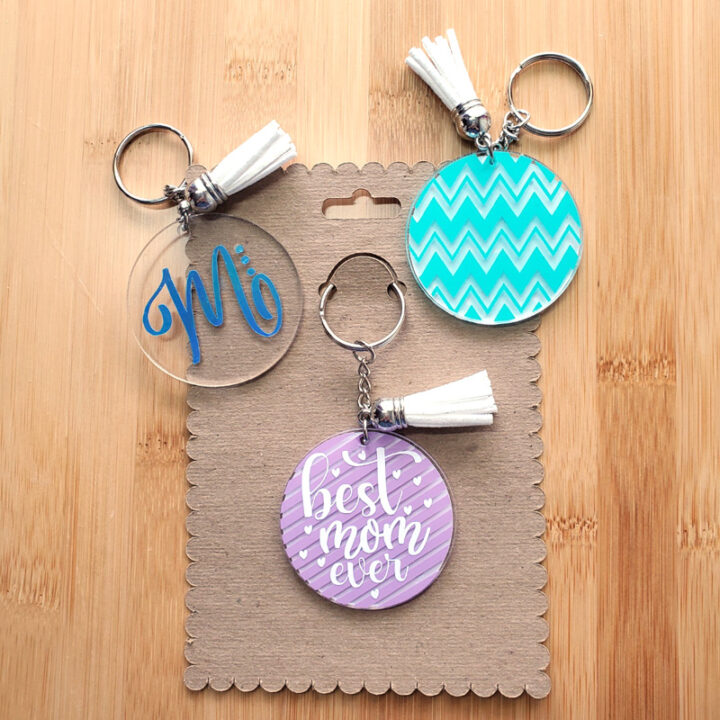 How to Make Acrylic keychains with Cricut * Moms and Crafters