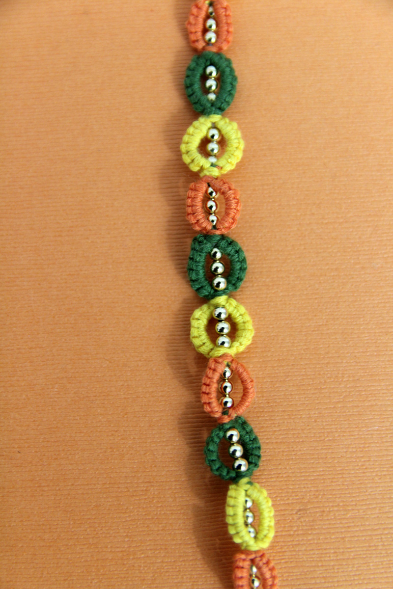 Leaf Friendship Bracelet Pattern - Super Easy Tutorial!