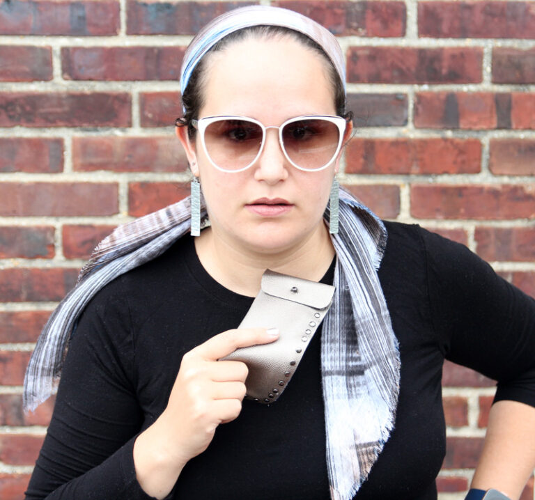 DIY Glasses Case with a Free Template * Moms and Crafters