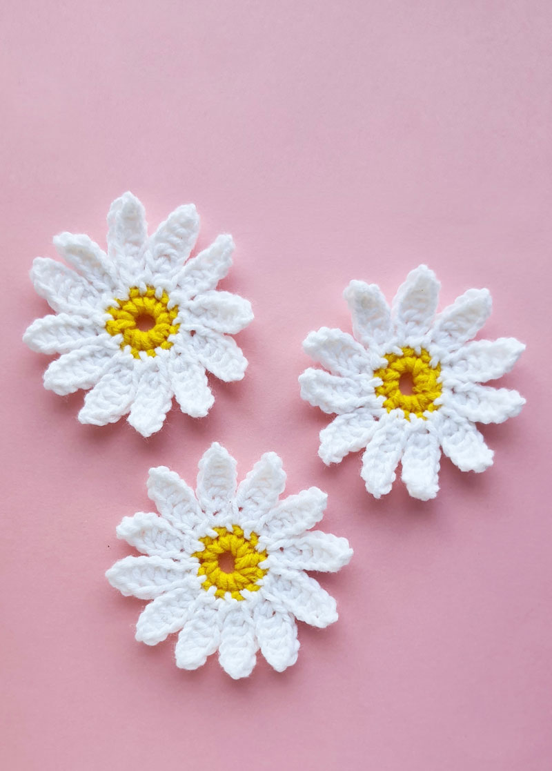 How to Crochet Flower Applique  Free Beginner-Friendly Pattern