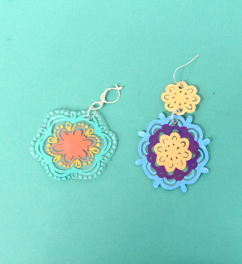 DIY Shrinky Dinks on a Cricut  Make Easy Plastic Charm Earrings and  Keychains! 