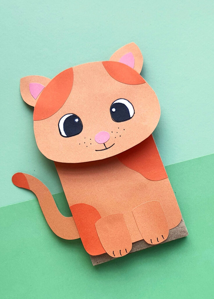 Cat Paper Bag Puppet with a free template!