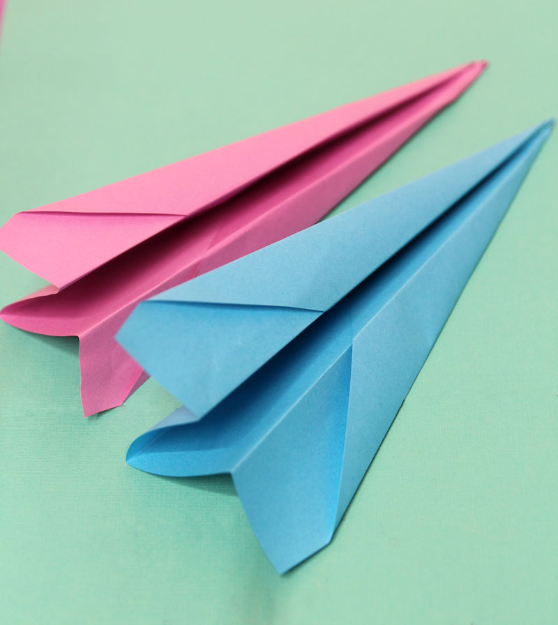 how to make a paper fast airplane