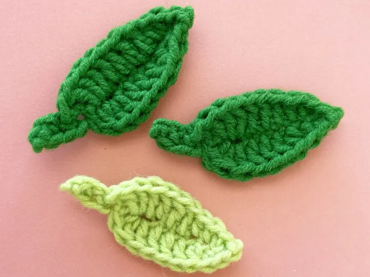 How to Crochet a Small Leaf