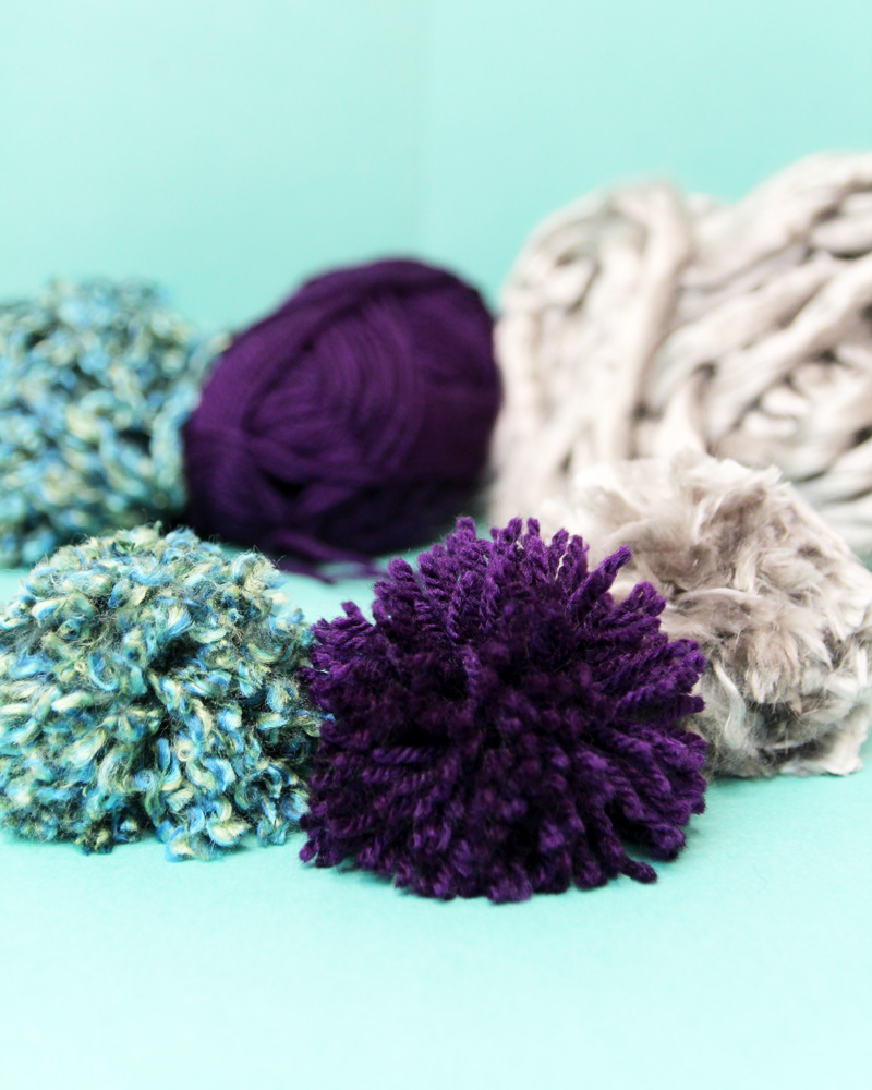 3 Tricks to Making Soft Fluffy Pom Poms Quickly - A Crafty Mix